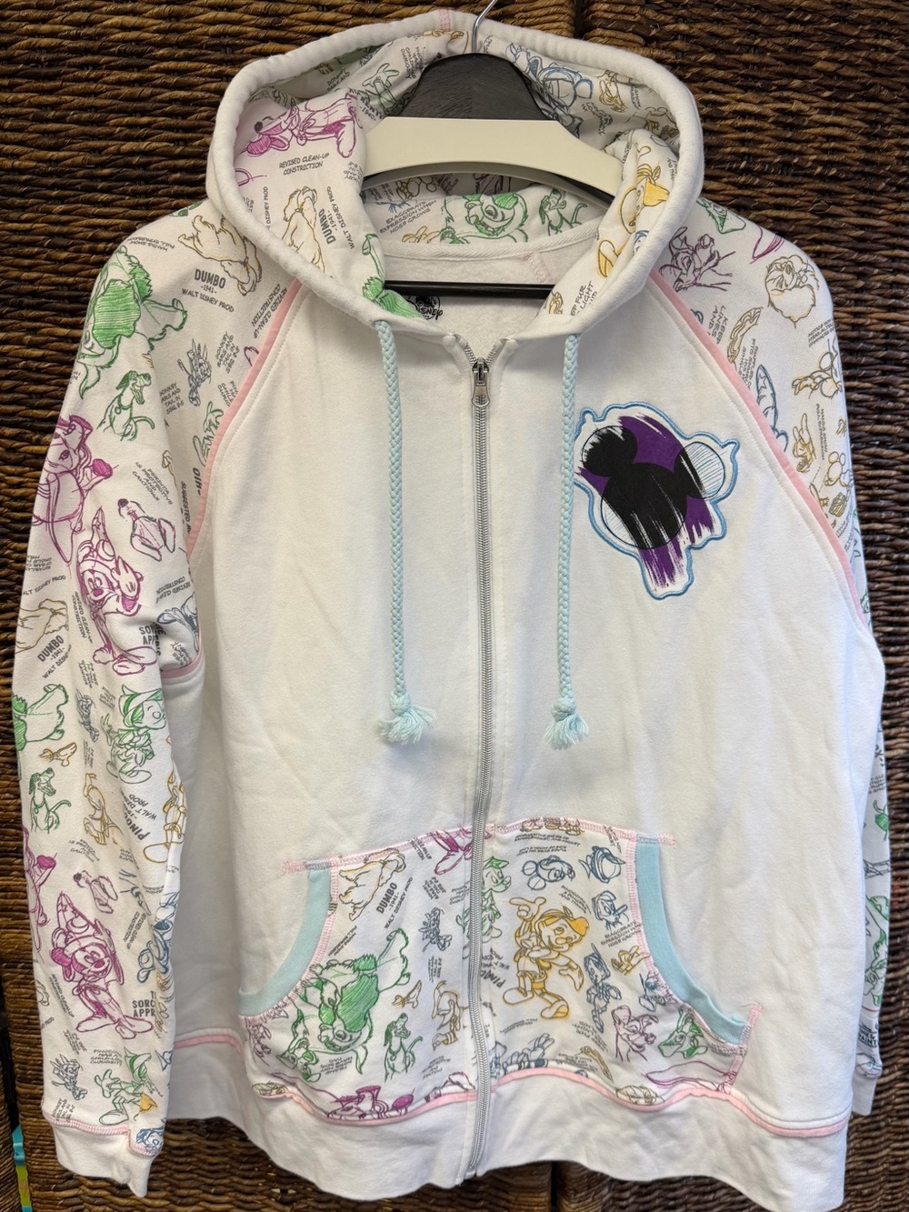 Disney -‎ Ink & Paint White Zip-Up Hooded- Size:1x